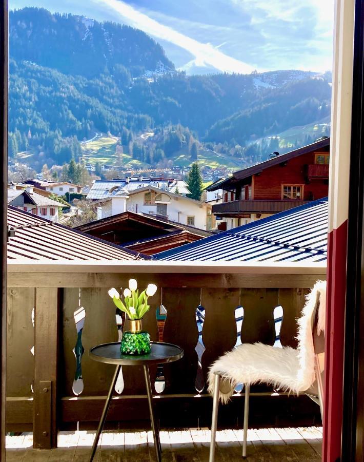 Stadtvilla Belle Kitz Im Zentrum Mit Sauna By Belle Stay Kitzbühel Esterno foto