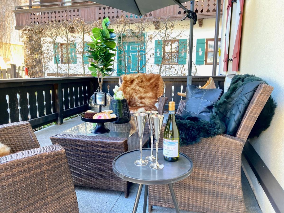 Stadtvilla Belle Kitz Im Zentrum Mit Sauna By Belle Stay Kitzbühel Esterno foto