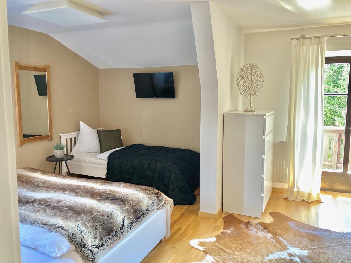 Stadtvilla Belle Kitz Im Zentrum Mit Sauna By Belle Stay Kitzbühel Esterno foto