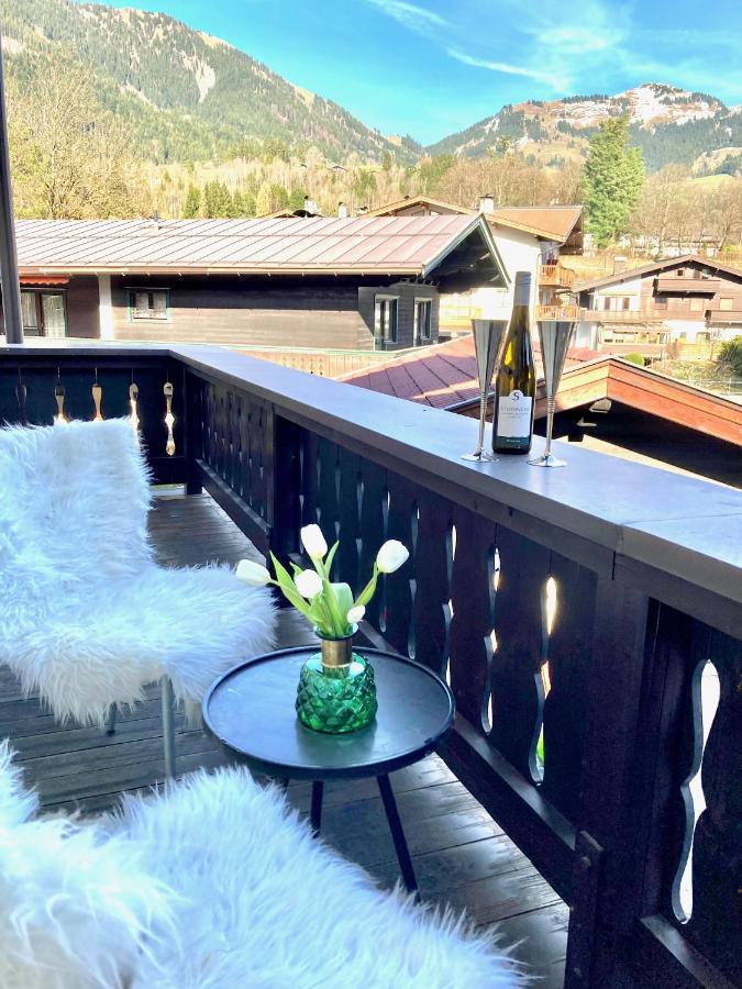 Stadtvilla Belle Kitz Im Zentrum Mit Sauna By Belle Stay Kitzbühel Esterno foto