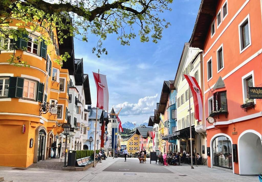Stadtvilla Belle Kitz Im Zentrum Mit Sauna By Belle Stay Kitzbühel Esterno foto