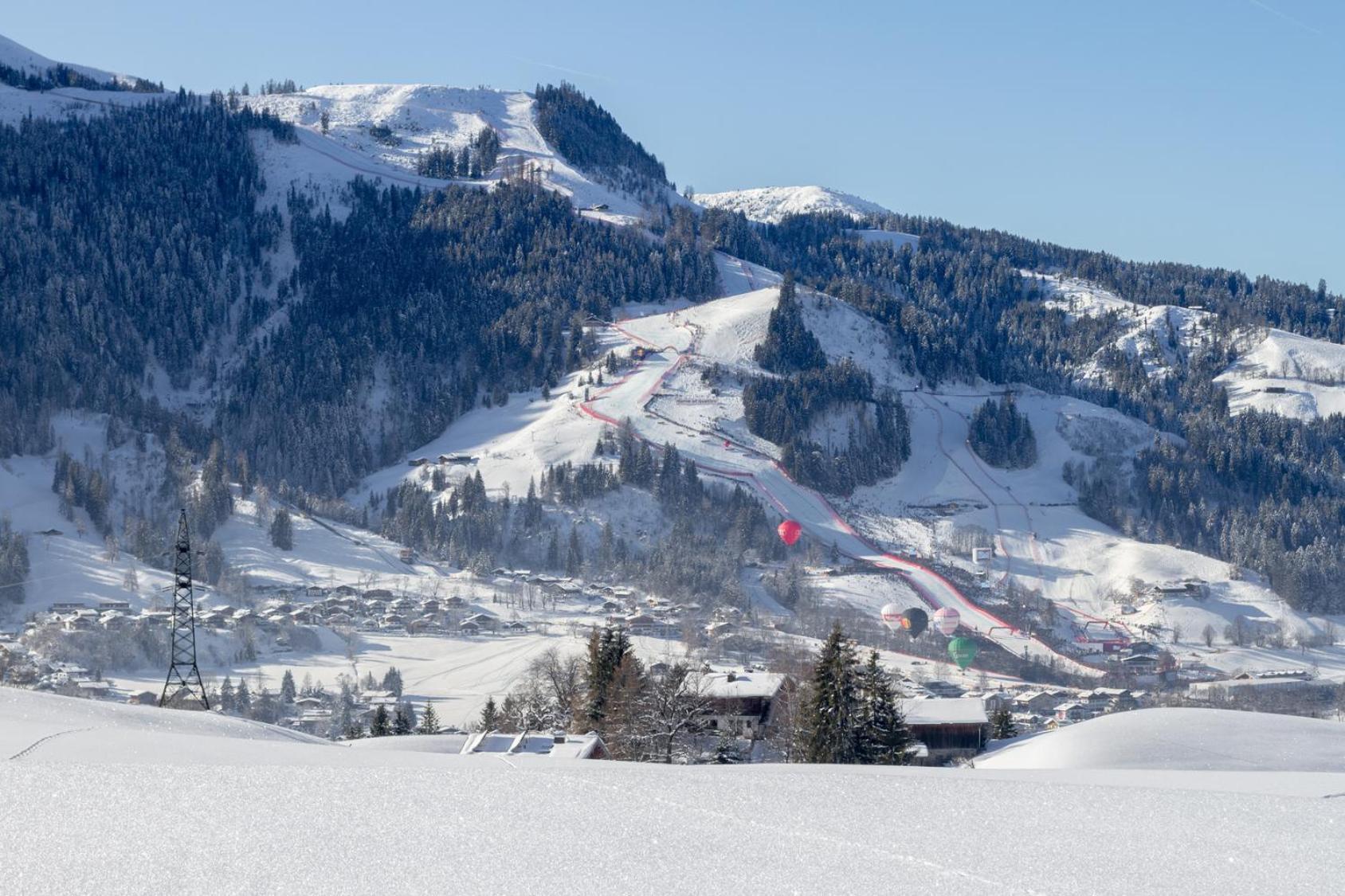 Stadtvilla Belle Kitz Im Zentrum Mit Sauna By Belle Stay Kitzbühel Esterno foto